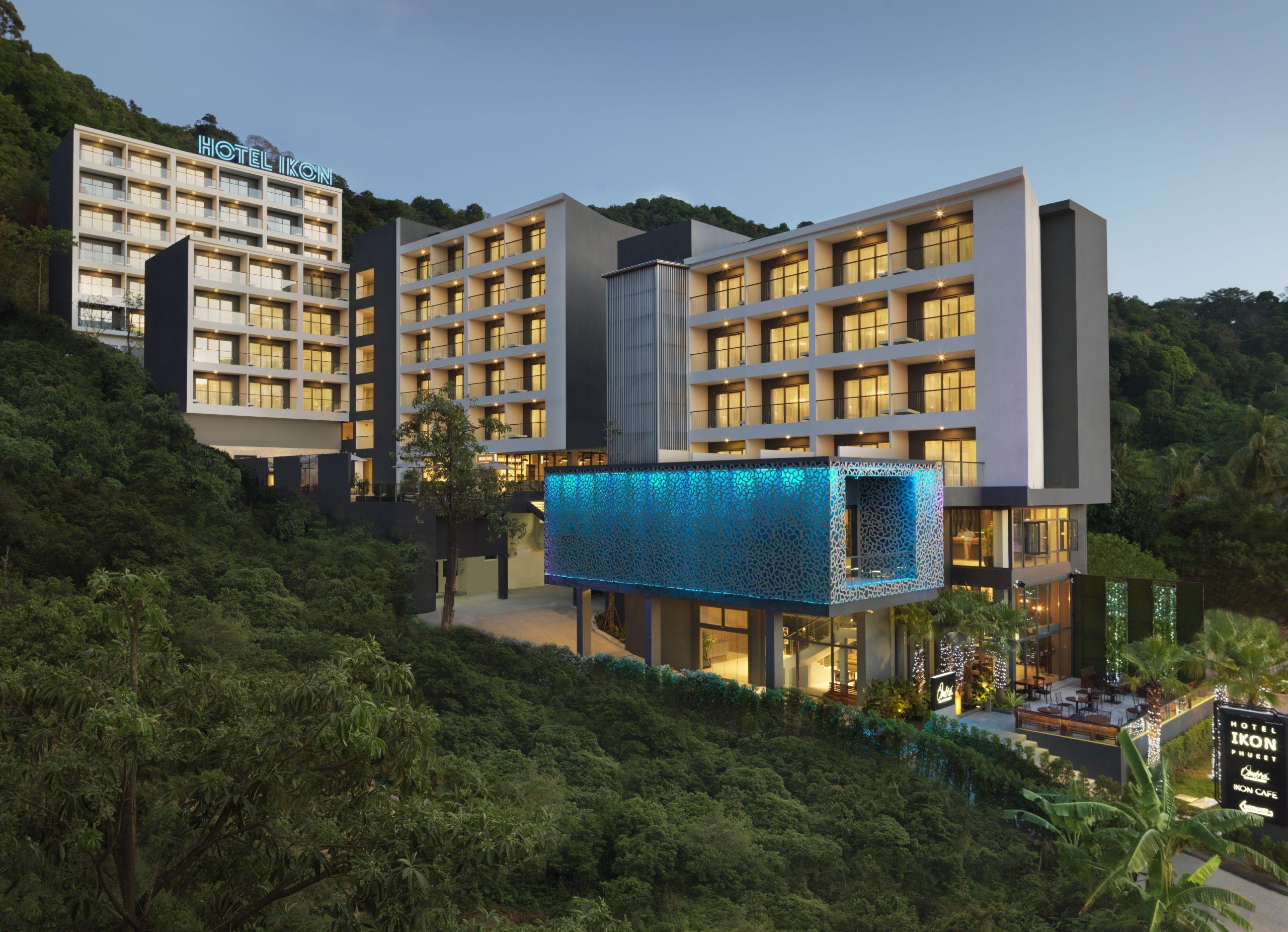 Hotel Ikon Phuket - Sha Extra Plus Karon Extérieur photo