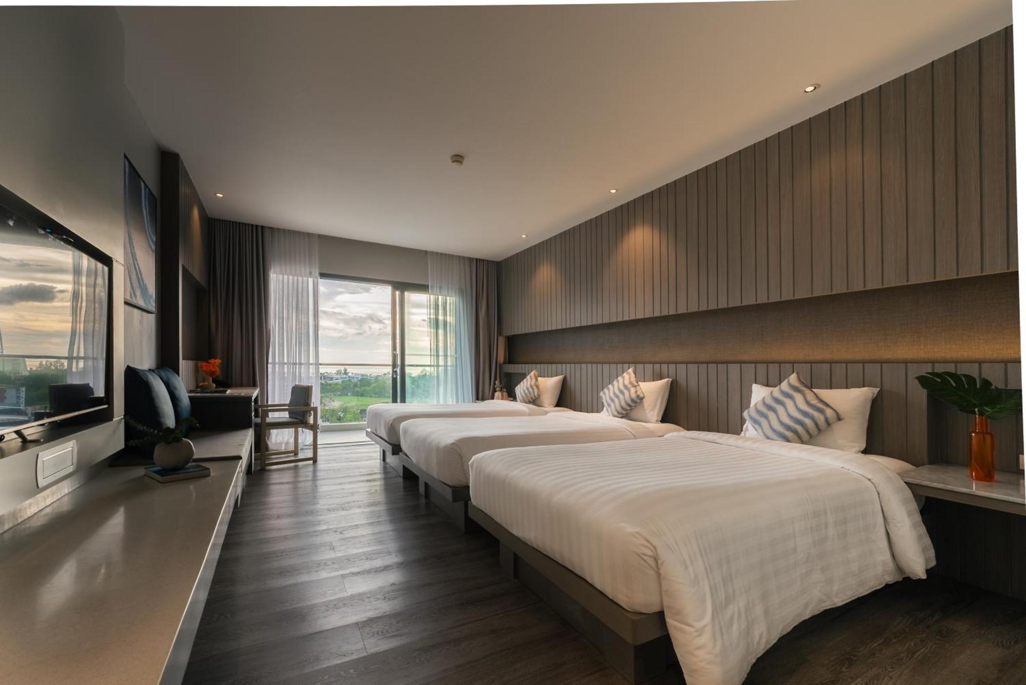 Hotel Ikon Phuket - Sha Extra Plus Karon Extérieur photo